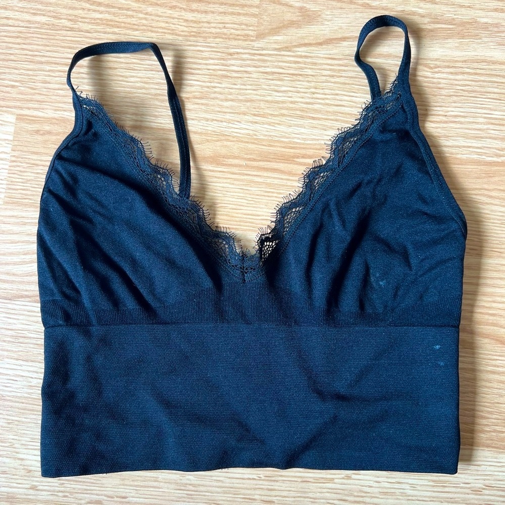Forever 21 Black Triangle Crop Top